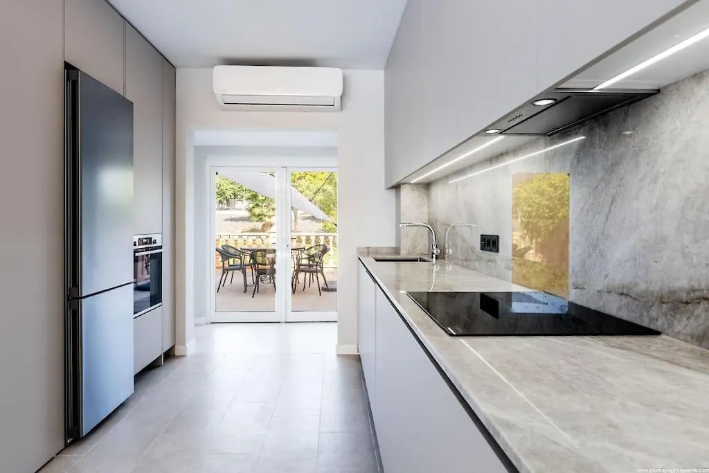 Villa Townhouse Jardines 47 Costa Adeje 3 Or 4 Bedrooms Spain