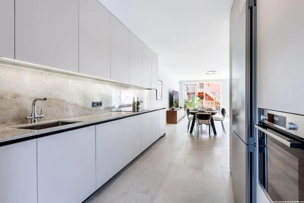 Willa Townhouse Jardines 47 Costa Adeje 3 Or 4 Bedrooms